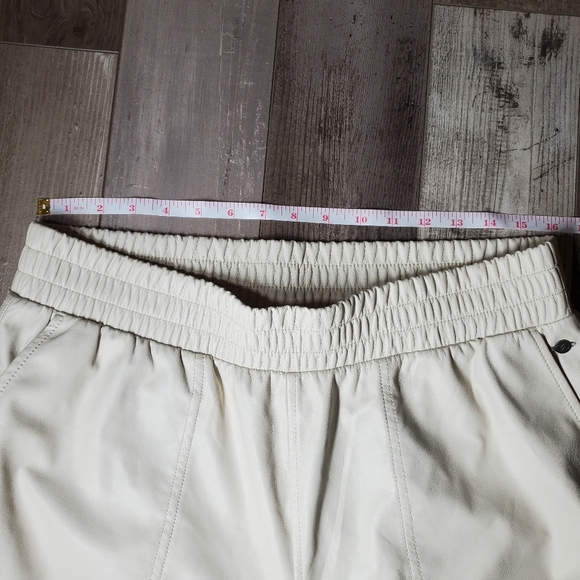 Calia by Carrie Underwood Faux Leather High Rise Jogger Cream Women's Large NWOT - Picture 6 of 16